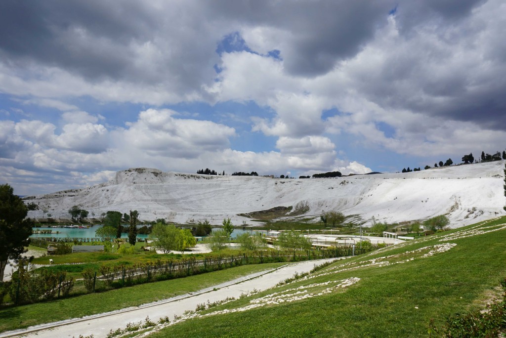 The limestone edifice of Pamukkale