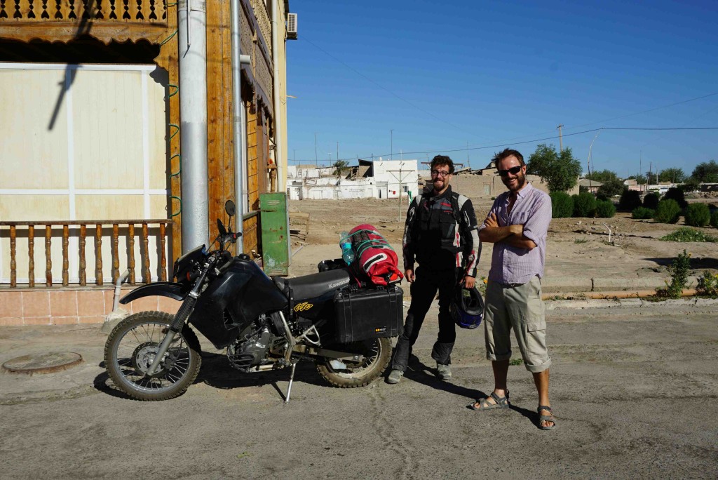 With Jonathan Richner at Alibek B&B in Khiva