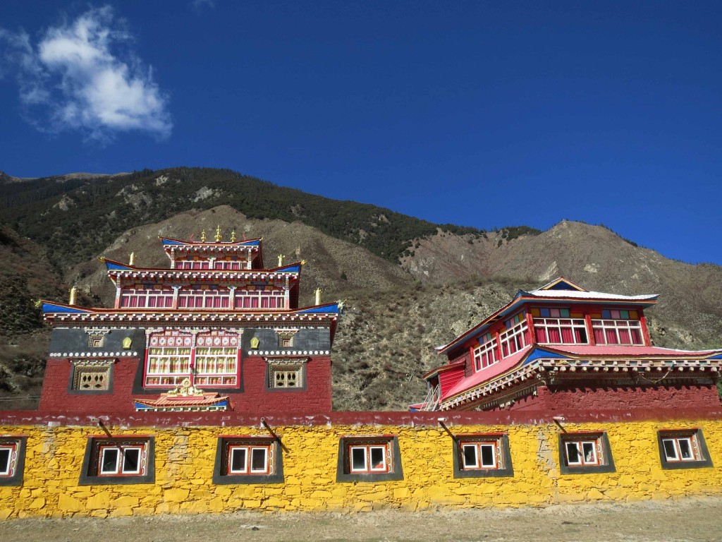 Monastery in Yalong Canyon