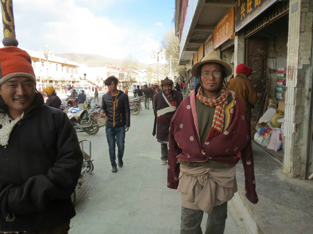 For Tibetan men, the cowboy look is de rigeur.