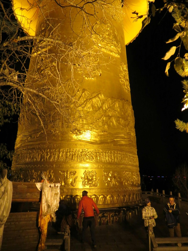 Ritzo squares up to 'the world's biggest prayer wheel'. Shangri La.