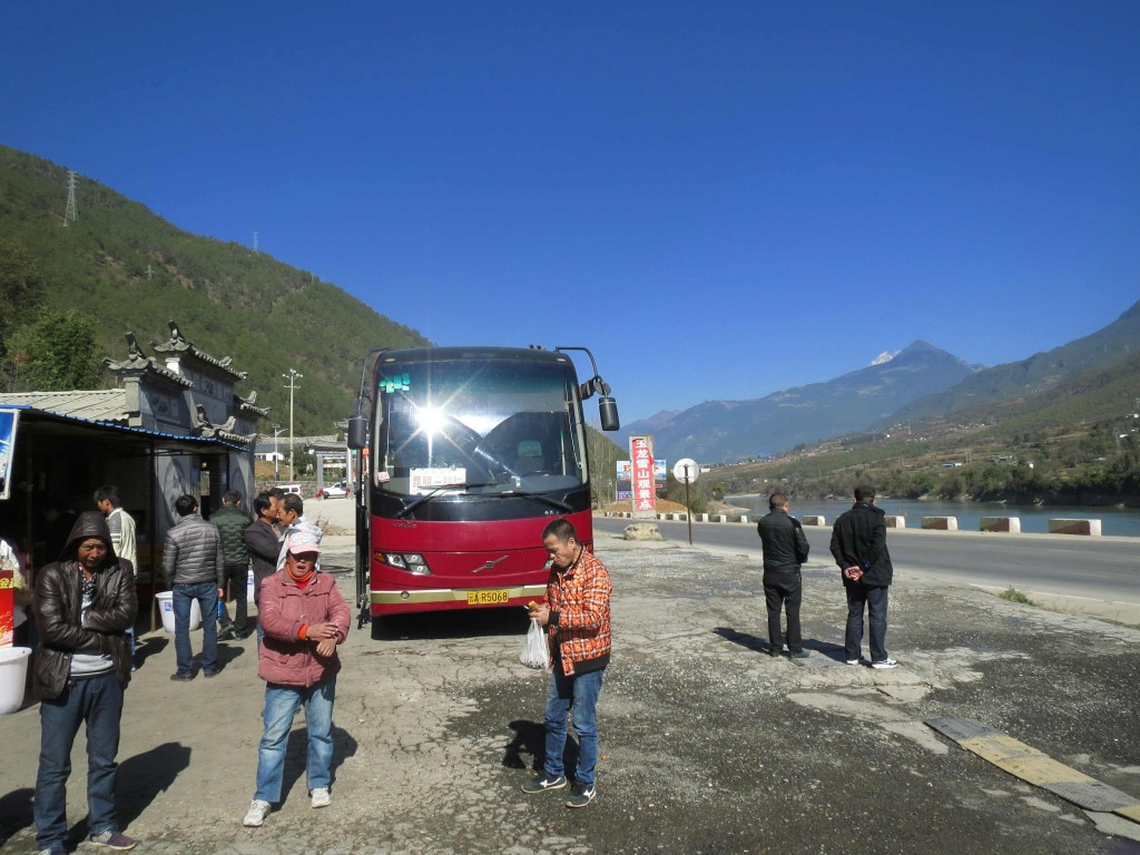 Bus from Shangri La to Kunming