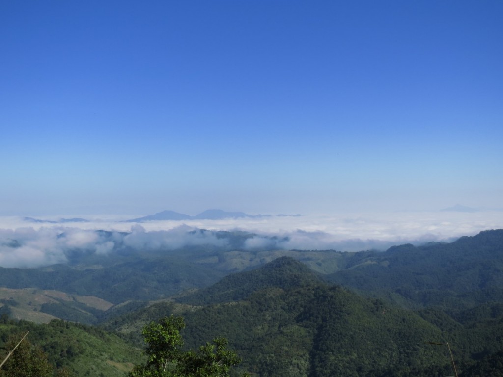 Temperature inversion on the road to Phonsavan, Laos