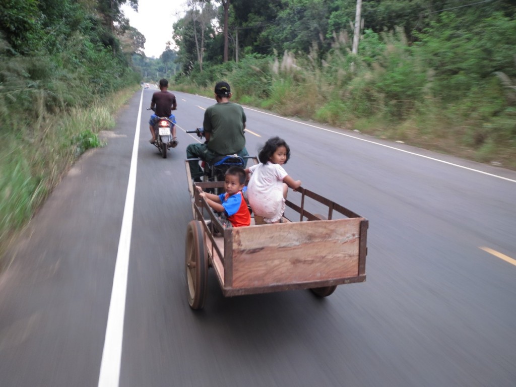 Approaching the Thai-Cambodia border near Sisaket